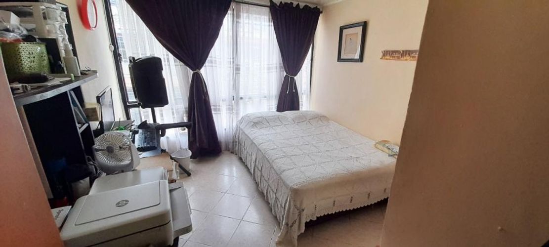 Casa de 6 alcobas en venta en Picaleña Y Mirolindo, Ibagué, 180 m² · foto 6 de 17