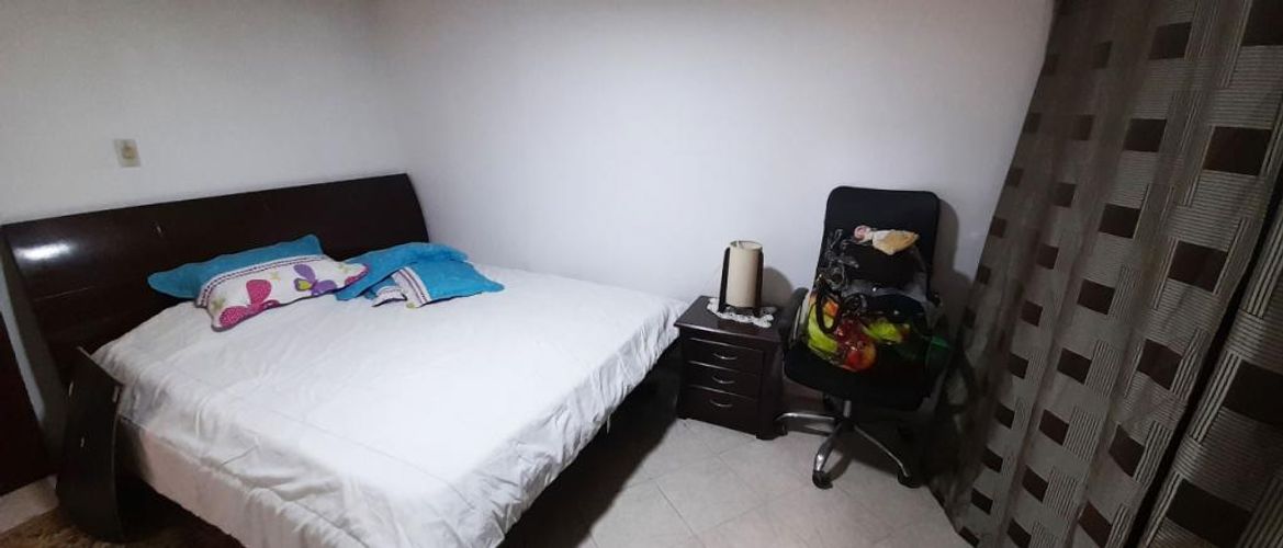 Casa de 6 alcobas en venta en Picaleña Y Mirolindo, Ibagué, 180 m² · foto 7 de 17