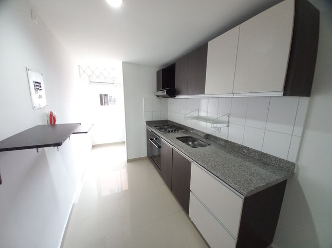 Apartamento de 3 alcobas en venta en La Pola, Ibagué, 117 m² · foto 16 de 24