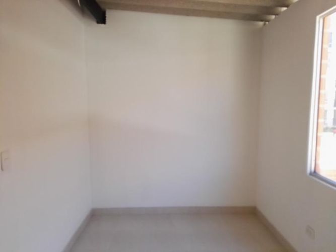 Casa de 3 alcobas en venta en San Martin, Ibagué, 70 m² · foto 10 de 19