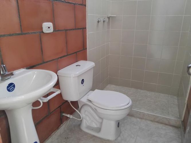 Casa de 3 alcobas en venta en San Martin, Ibagué, 70 m² · foto 18 de 19
