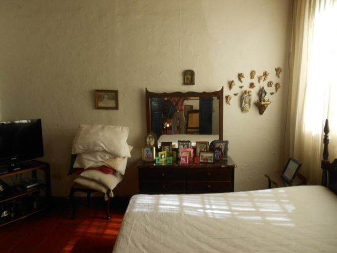 Casa de 6 alcobas en venta en La Pola, Ibagué, 728 m² · foto 8 de 24