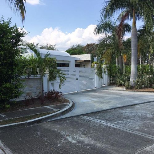 Casa de 6 alcobas en venta en Martinica Parte Alta, Ibagué, 780 m² · foto 2 de 24