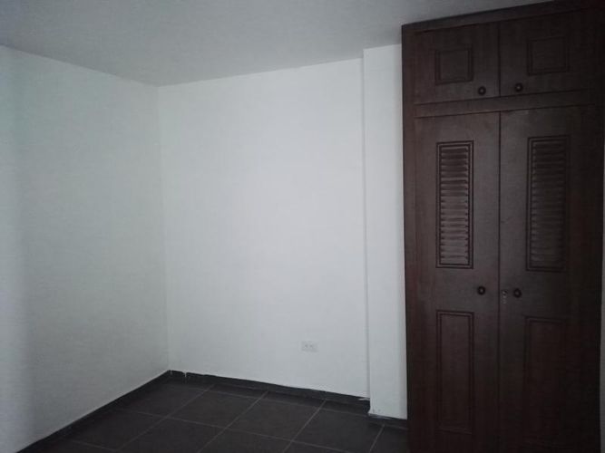 Edificio en venta en Cordobita, Ibagué, 532 m² · foto 8 de 11