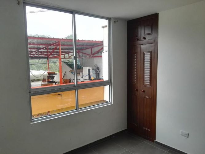 Edificio en venta en Cordobita, Ibagué, 532 m² · foto 9 de 11