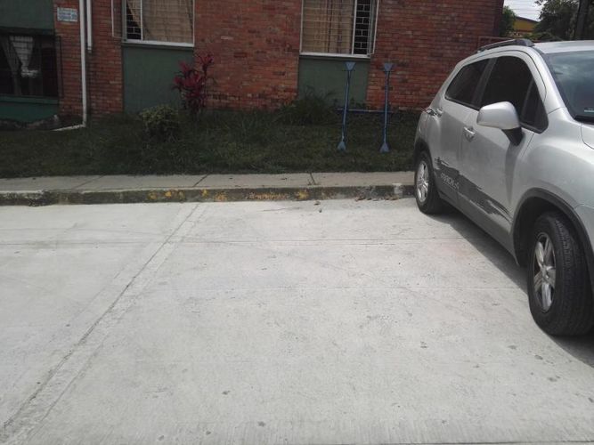 Apartamento de 3 alcobas en venta en Cr. Carabineros, Ibagué, 52 m² · foto 16 de 16