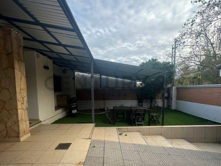 EN VENTA AMPLIA OFICINA ZONA RECOLETA — foto 3