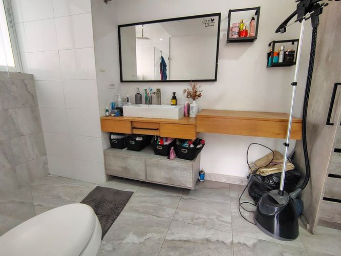 Apartamento de 3 alcobas en venta en El Llano (Santa Elena), Medellín, 220 m² · foto 17 de 18