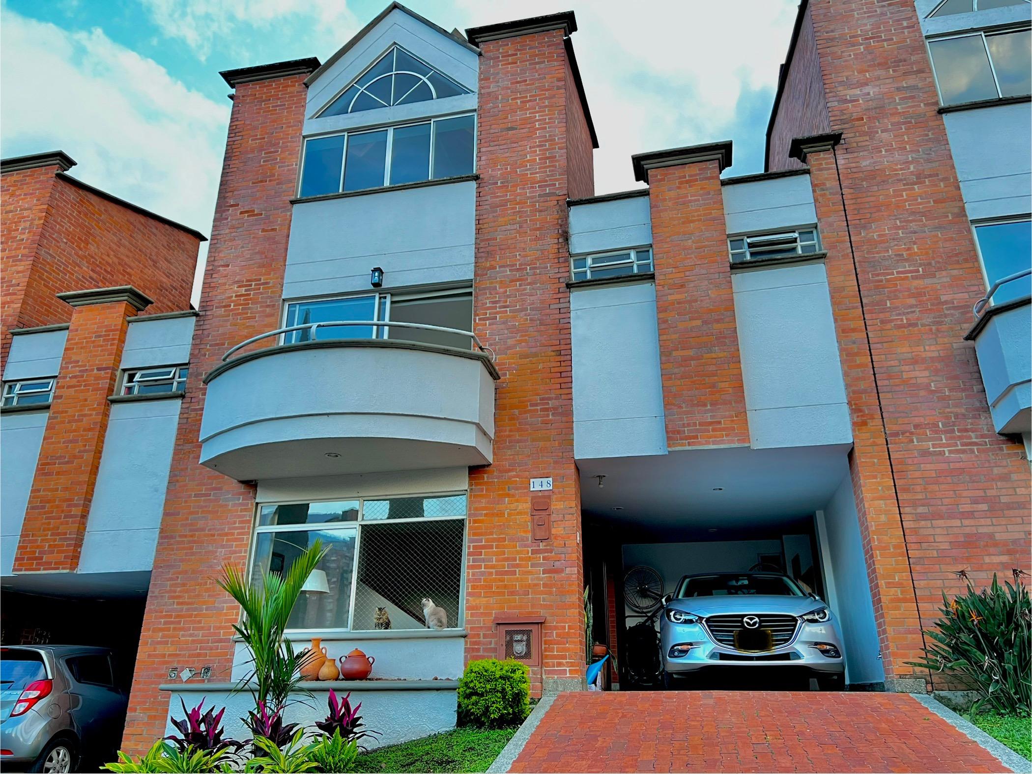 Casa en Venta en Cumbres, Envigado