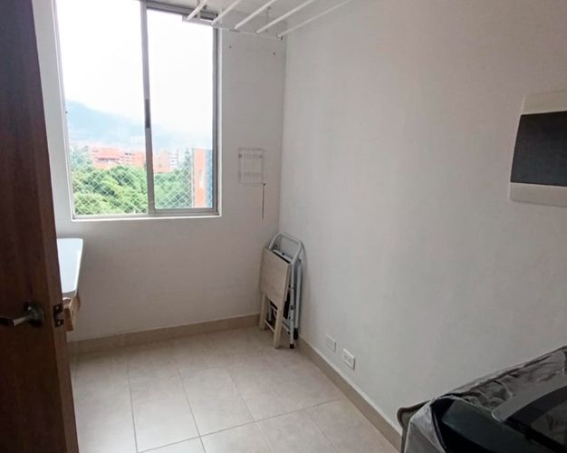 Apartamento de 3 alcobas en venta en El Poblado, Medellín, 125 m² · foto 6 de 10