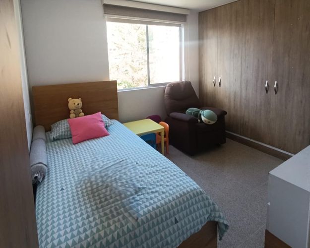 Apartamento de 3 alcobas en venta en El Poblado, Medellín, 125 m² · foto 5 de 10
