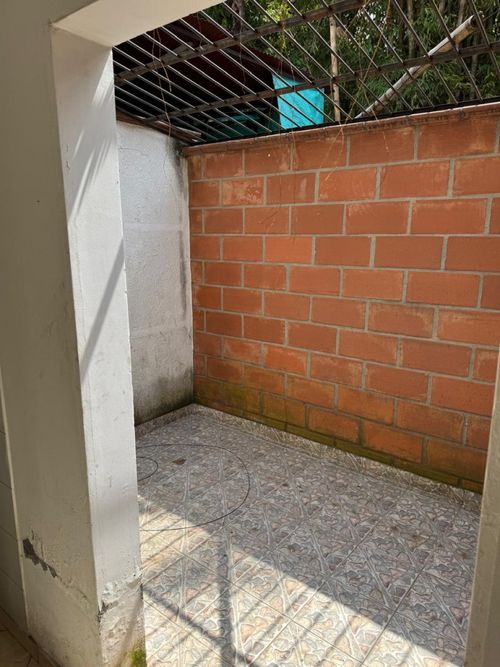 Edificio en venta en Las Palmas, Medellín, 409 m² · foto 13 de 15