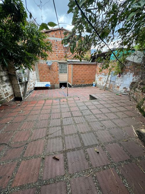 Edificio en venta en Las Palmas, Medellín, 409 m² · foto 15 de 15