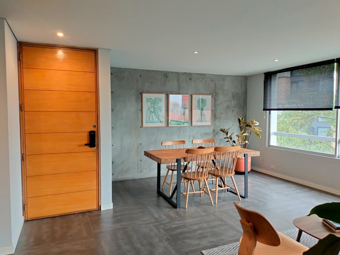 Apartamento en venta en El Poblado, Medellín · foto 2 de 15
