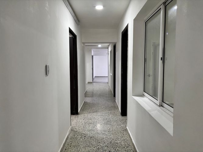 Casa de 14 alcobas en arriendo en Boston, Medellín, 250 m² · foto 10 de 13