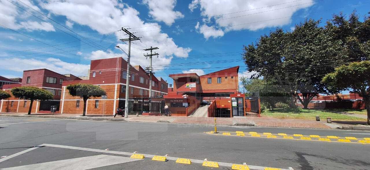 Casa en venta en Alamos, Bogotá · foto 24 de 24
