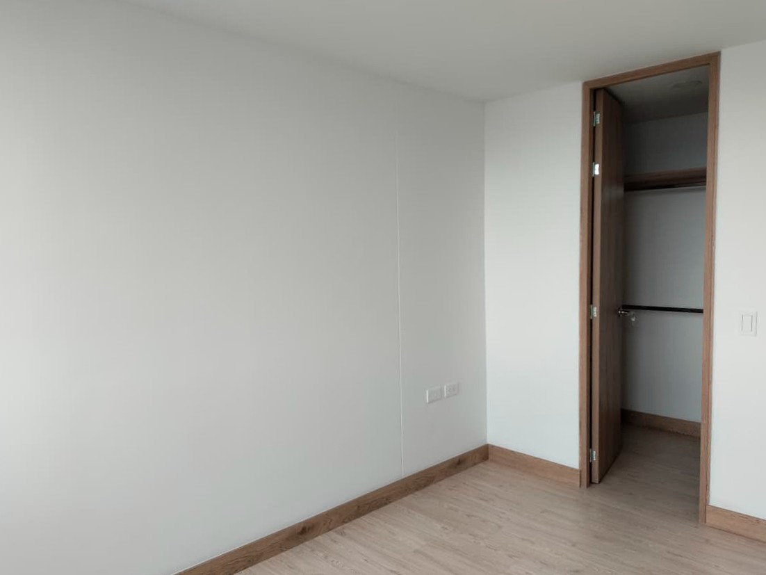 Apartamento en venta en El Poblado, Medellín · foto 10 de 16