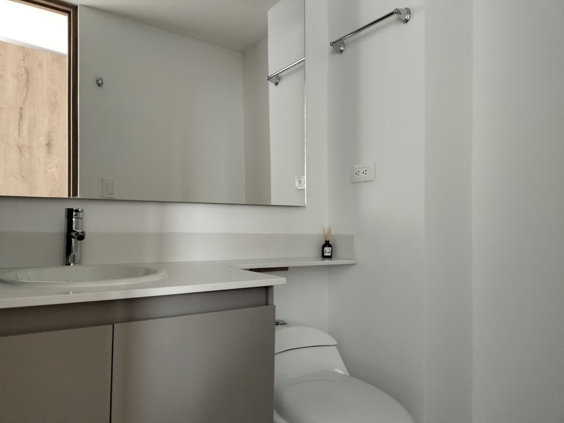 Apartamento en venta en El Poblado, Medellín · foto 16 de 16