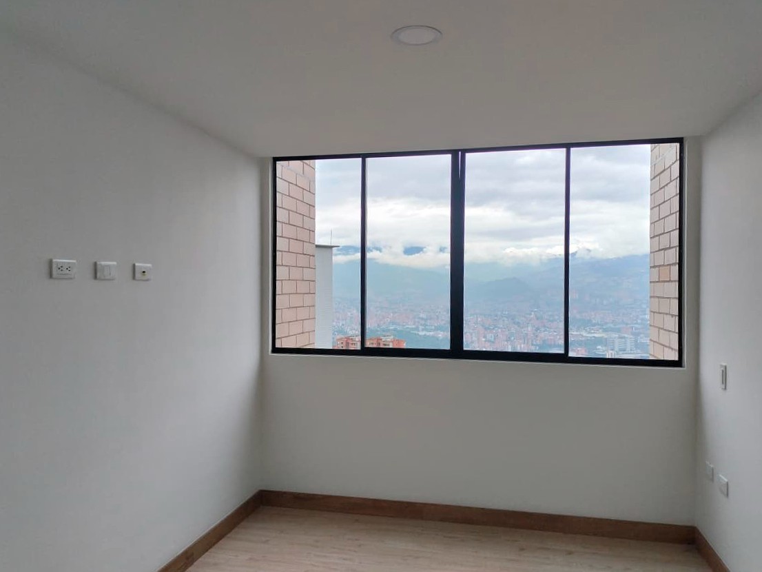 Apartamento en venta en El Poblado, Medellín · foto 12 de 16