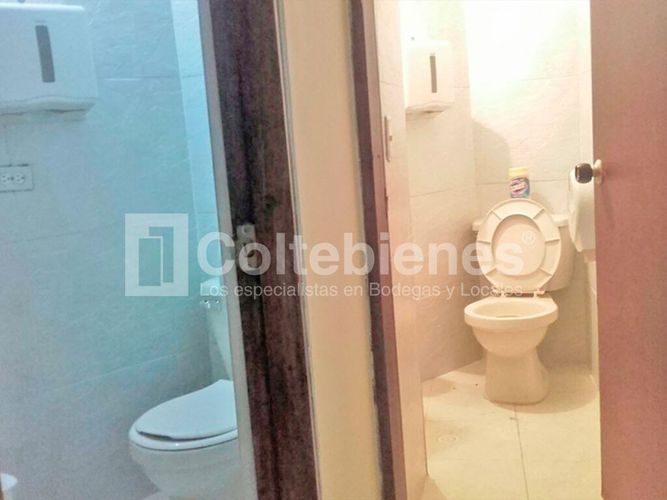 Edificio en venta en San Diego, Medellín, 392 m² · foto 3 de 13