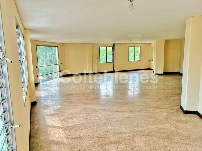 Edificio en venta en San Diego, Medellín, 392 m² · foto 4 de 13