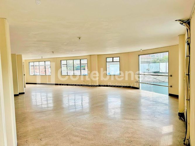 Edificio en venta en San Diego, Medellín, 392 m² · foto 5 de 13