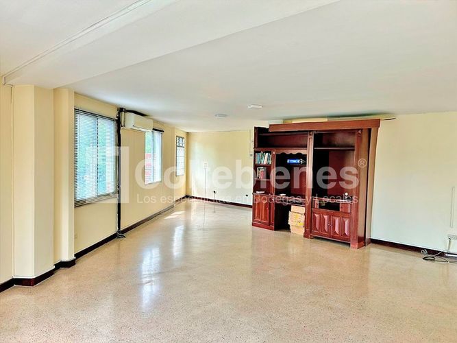 Edificio en venta en San Diego, Medellín, 392 m² · foto 7 de 13
