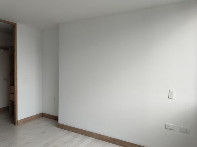 Apartamento en venta en El Poblado, Medellín · foto 7 de 15