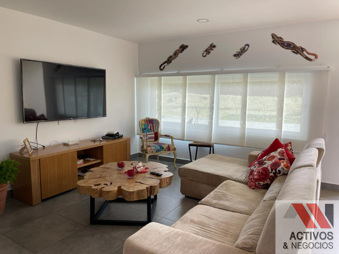 Casa de 3 alcobas en venta en Pantanillo, Envigado · foto 9 de 24
