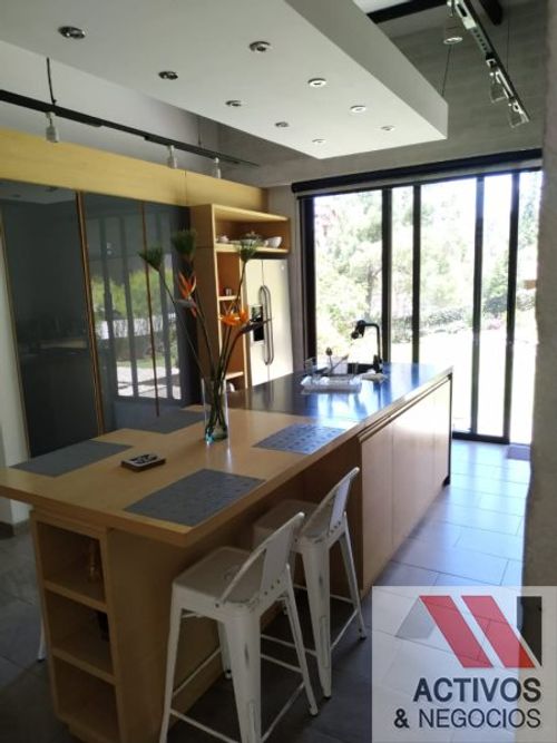 Casa de 4 alcobas en venta en Las Palmas, Envigado · foto 9 de 19