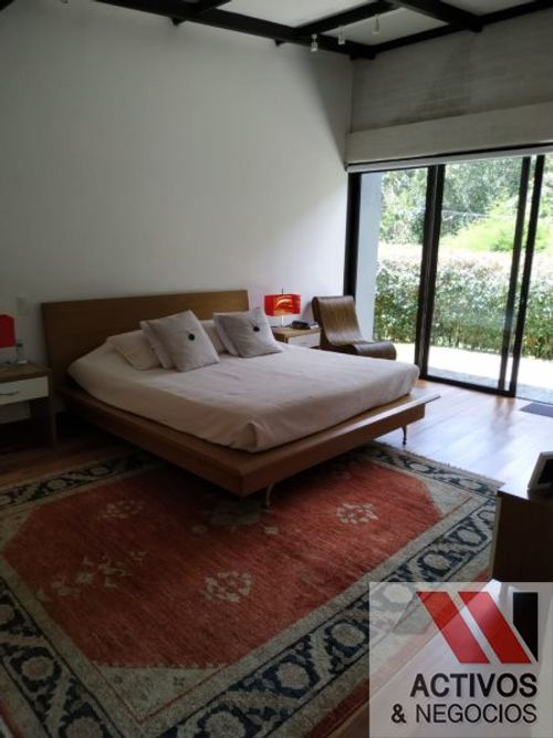 Casa de 4 alcobas en venta en Las Palmas, Envigado · foto 12 de 19