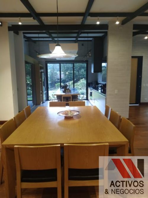 Casa de 4 alcobas en venta en Las Palmas, Envigado · foto 17 de 19