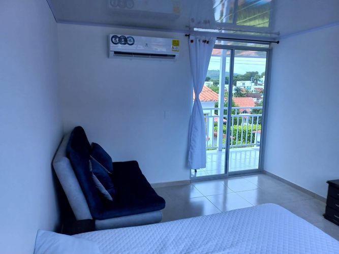 Casa de 2 alcobas en venta en Guabinal Plan, Girardot, 85 m² · foto 14 de 17