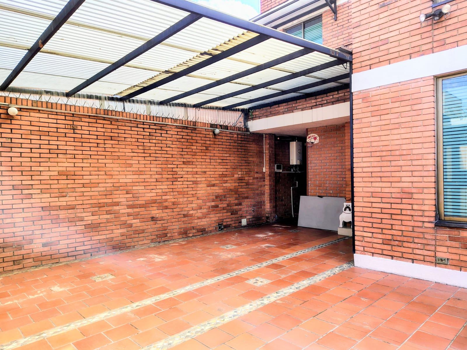 Casa en venta en La Esmeralda, Bogotá · foto 4 de 20