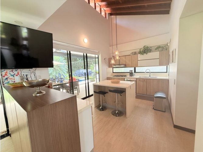 Casa de 4 alcobas en venta en Via El Eden, Armenia, 350 m² · foto 4 de 24