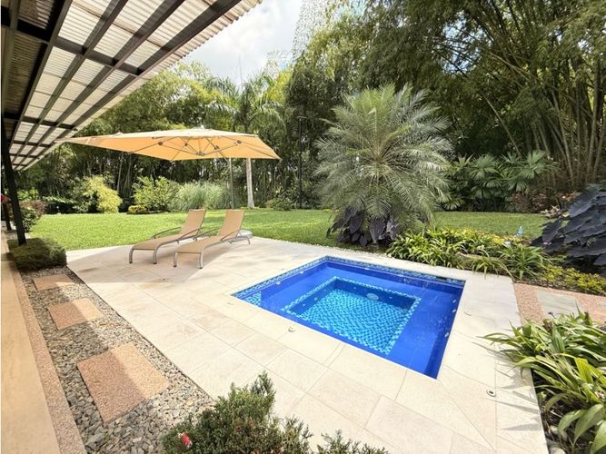Casa de 4 alcobas en venta en Via El Eden, Armenia, 350 m² · foto 12 de 24