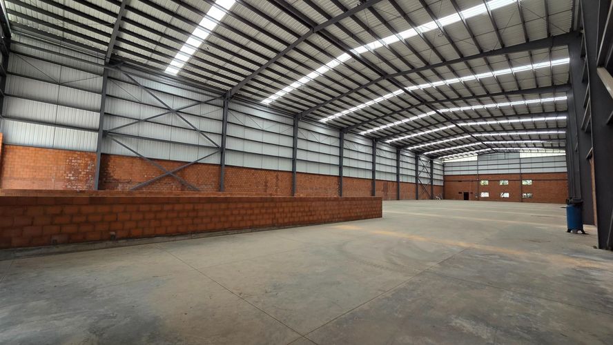 Bodega en arriendo en Zona Industrial, Yumbo, 3000 m² · foto 21 de 24