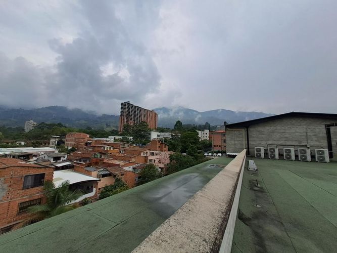 Local en arriendo en Pueblo Viejo, La Estrella, 22 m² · foto 2 de 7