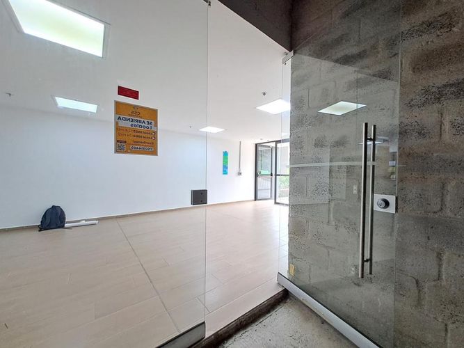 Local en arriendo en Pueblo Viejo, La Estrella, 34 m² · foto 3 de 11