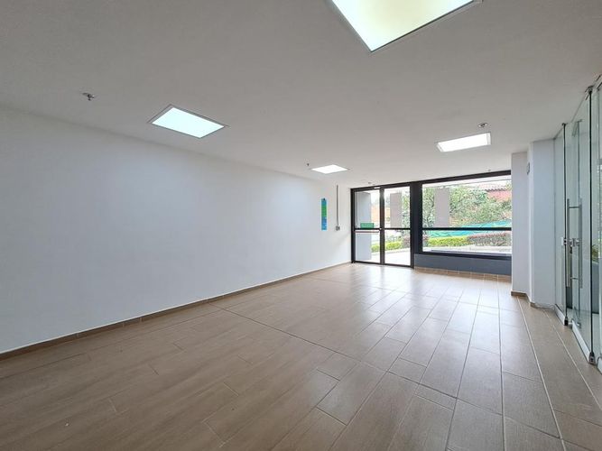 Local en arriendo en Pueblo Viejo, La Estrella, 34 m² · foto 8 de 11