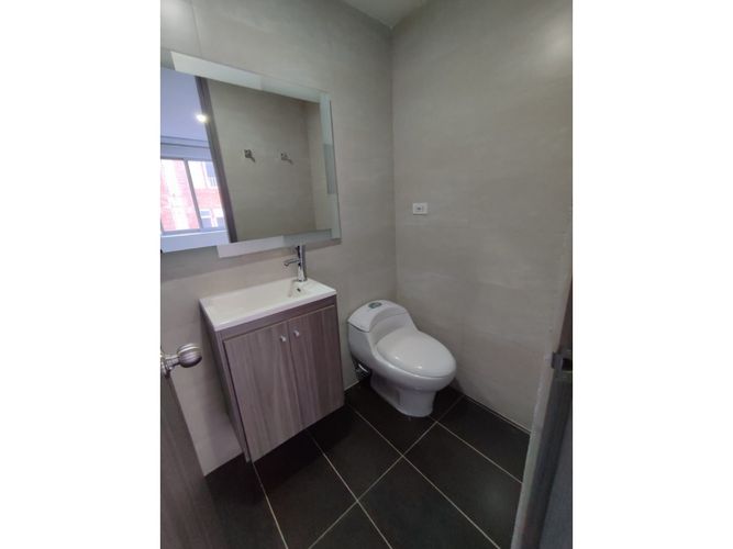 Apartamento en arriendo en Conquistadores, Medellín, 100 m² · foto 11 de 21