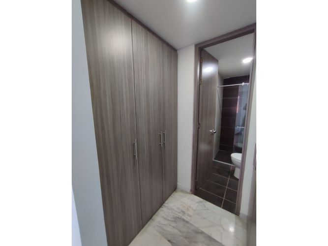 Apartamento en arriendo en Conquistadores, Medellín, 100 m² · foto 17 de 21