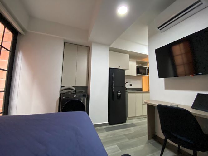 Apartaestudio en venta en Conquistadores, Medellín, 20 m² · foto 3 de 13