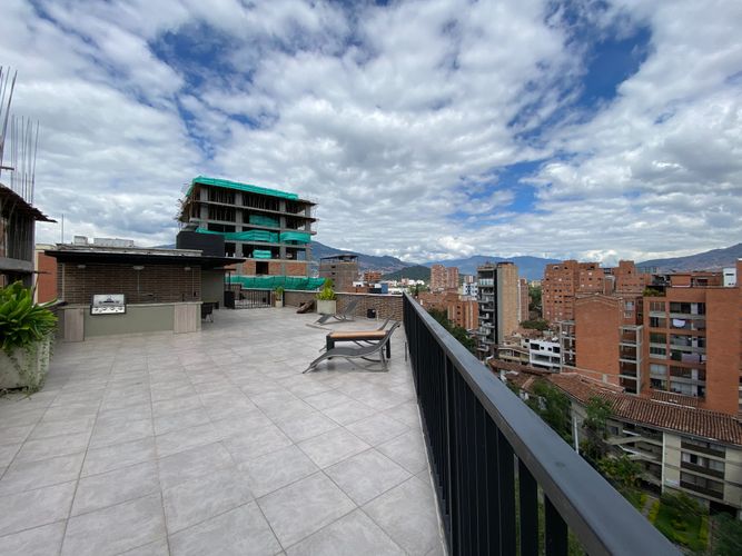 Apartaestudio en venta en Conquistadores, Medellín, 20 m² · foto 12 de 13