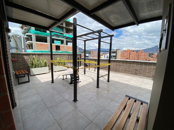 Apartaestudio en venta en Conquistadores, Medellín, 20 m² · foto 10 de 13