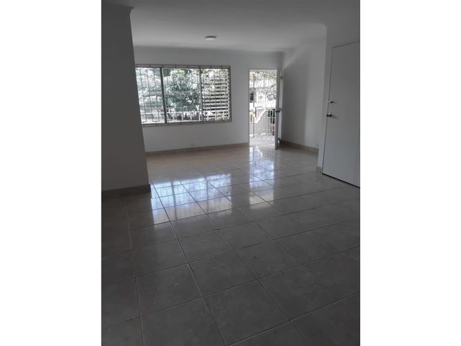 Apartamento en venta en Calasanz, Medellín, 100 m² · foto 6 de 15
