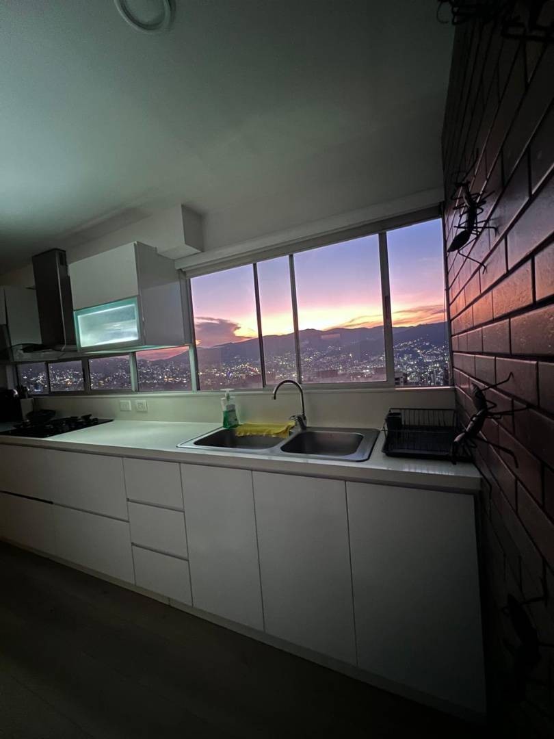Apartamento en venta en Altos Del Poblado, Medellín · foto 24 de 24