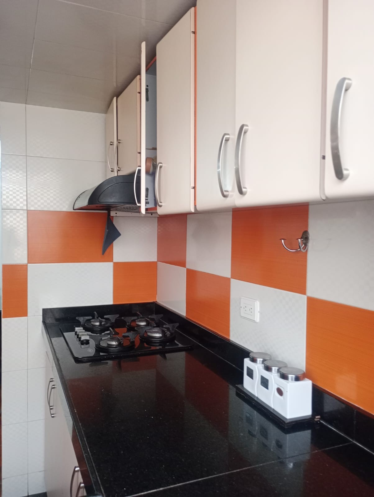Casa en venta en Engativá, Bogotá · foto 3 de 24