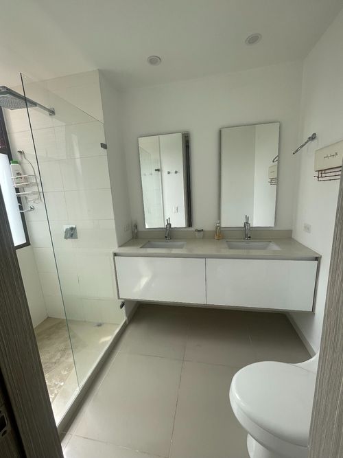 Apartamento de 3 alcobas en venta en La Aguacatala, Medellín, 110 m² · foto 11 de 16