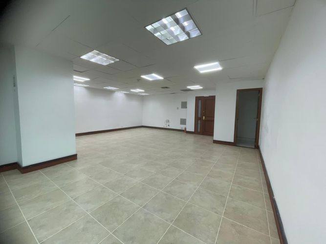 Oficina en arriendo en Milla De Oro, Medellín, 67 m² · foto 3 de 8